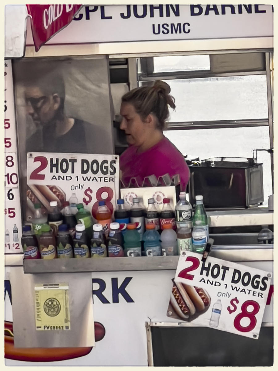 Hot Dogs, 2023