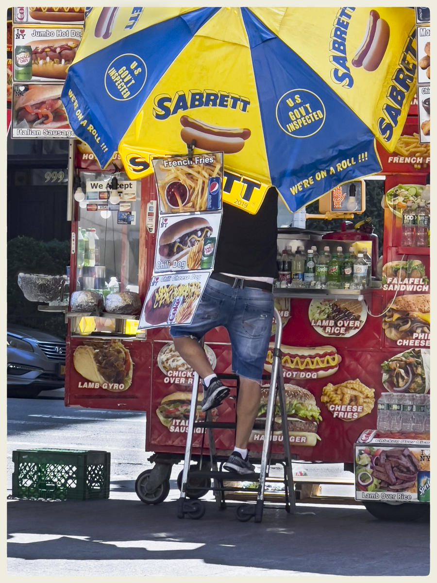 Sabrett, 2023