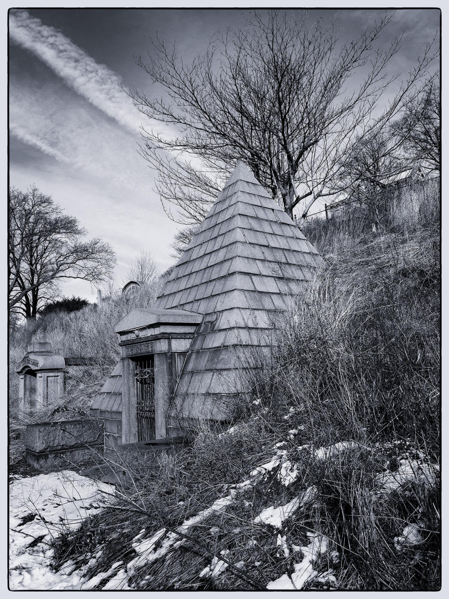 Pyramid Tomb, 2025